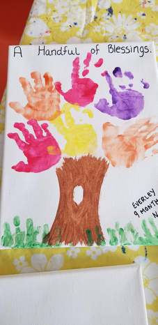 WSPLibrary's tweet photo. This week's Crafting with Baby program's creations - we'd love to get one of these as a holiday gift! #babycrafts #stouffville #madewithlove https://t.co/lyBshQlmGV