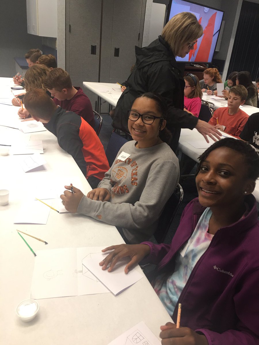 scibirk's tweet photo. The GT 7/8 Nerd Herd is getting their art on today at Region 9! https://t.co/1Neff5XIuS