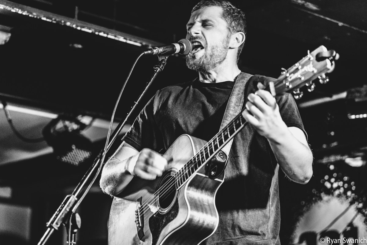 ParkTavernSw18's tweet photo. JOIN US FOR OUR FIRST LIVE MUSIC NIGHT!!
DATE - Friday 29th November
TIME - 8.30pm
FREE ENTRY

Based in London, Pilgrim's Dream is the project of singer-songwriter/producer Rob Ouseley. Influenced by bands such as Fleet Foxes and has gained over 50,000 plays on Spotify! https://t.co/Nv9Ki3arAz