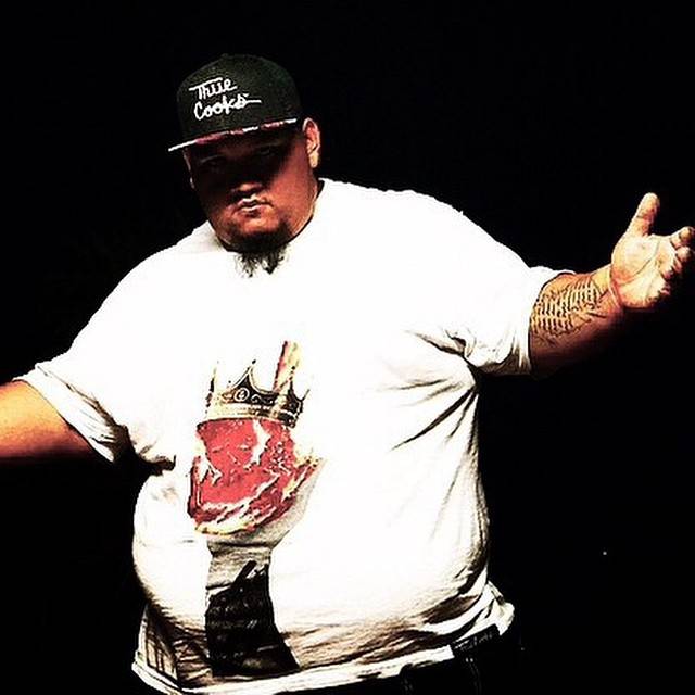 truecooks's tweet photo. @thekitchenassassin the fuckin BOSS!! 🙌
.
.
.
.
#truecooks #truecooksstreetteam #spiceology #chef #chefsofinstagram #chefsroll #chefgear https://t.co/eR2Iuj5Ie2