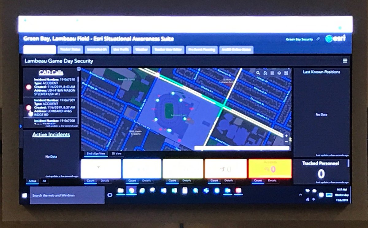 GIS_Bandit's tweet photo. .@CityofGreenBay & @GBPolice leverage the #ArcGIS platform for #NFL #SituationalAwareness - @EWUG plenary session
#GreenBay #Wisconsin #EWUG #LawEnforcement #security #govtech #esri #TheScienceOfWhere #GIS #mapping #maps @Esri @EsriSLGov https://t.co/xyZHdjX3IE