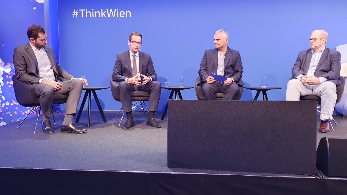 HarryBiedermann's tweet photo. Armin Hofer @IBM_Oesterreich moderating panel discussion about #Robotics at #ThinkWien @IBMChampions @IBMMiddlewareUC https://t.co/nqmhv3ZZzg