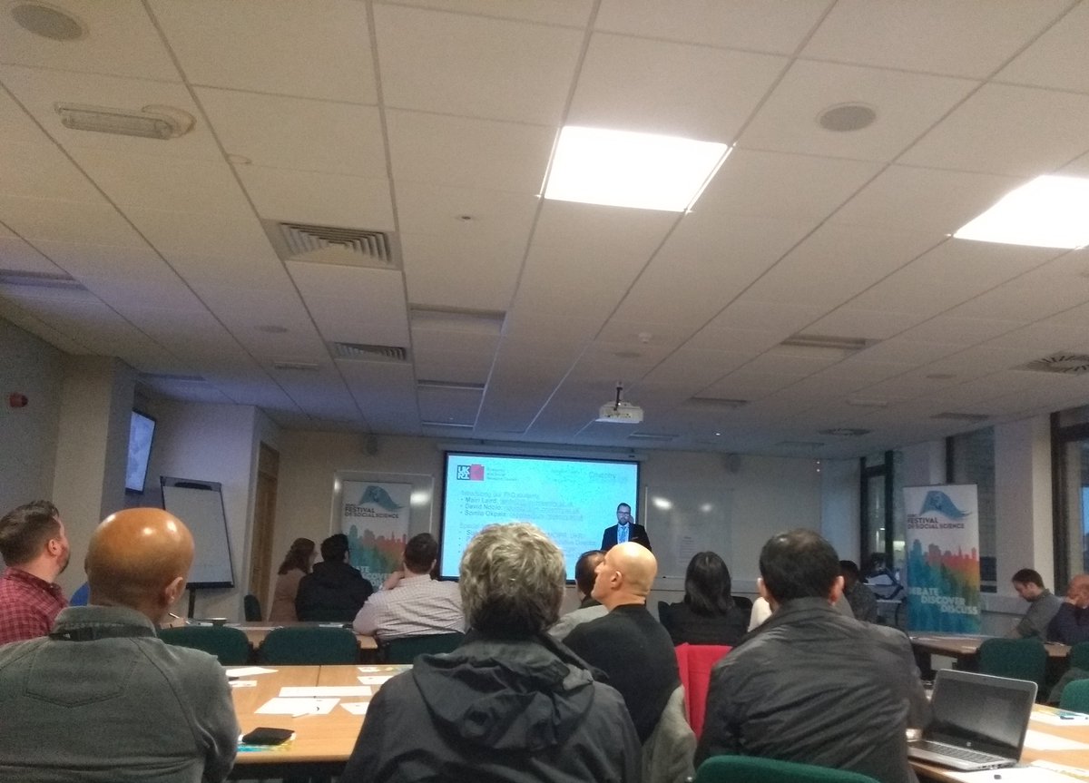 Covuni_CFCI's tweet photo. We're kicking off our #notonlybribery event with an introduction from @LorenzoPasculli. Thank you to everyone attending! #ESRCfestival #CovResearch @CovCampus @CovUniResearch https://t.co/99vAcq3yRh