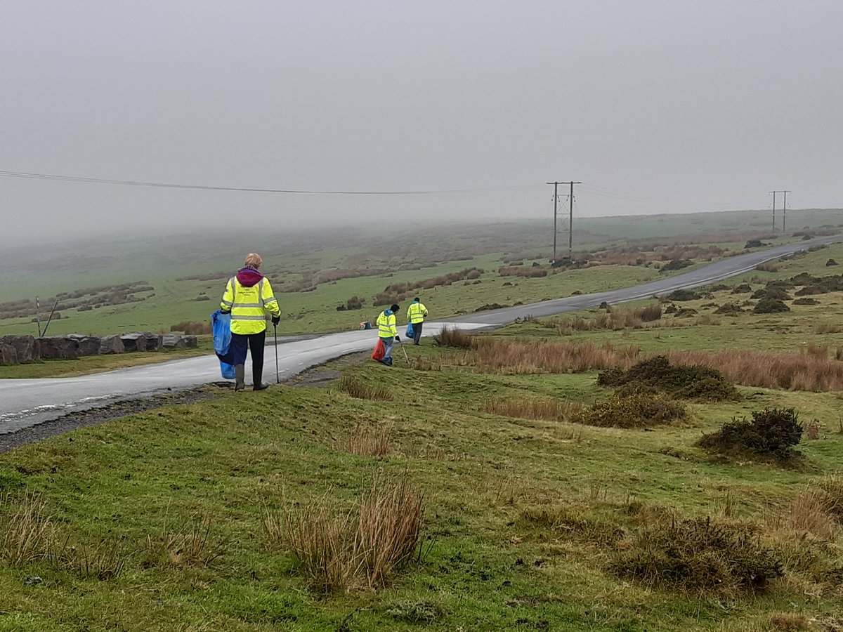 GMCommon's tweet photo. Another great effort by our volunteers this morning litter picking on the common. Waste was separated and will be recycled. We even managed to avoid the rain. #RespectTheCommon #volunteers #lovewhereyoulive @KWT_Merthyr @CaerphillyKWT @MerthyrCBC @CaerphillyCBC https://t.co/fDWXTGCjfC
