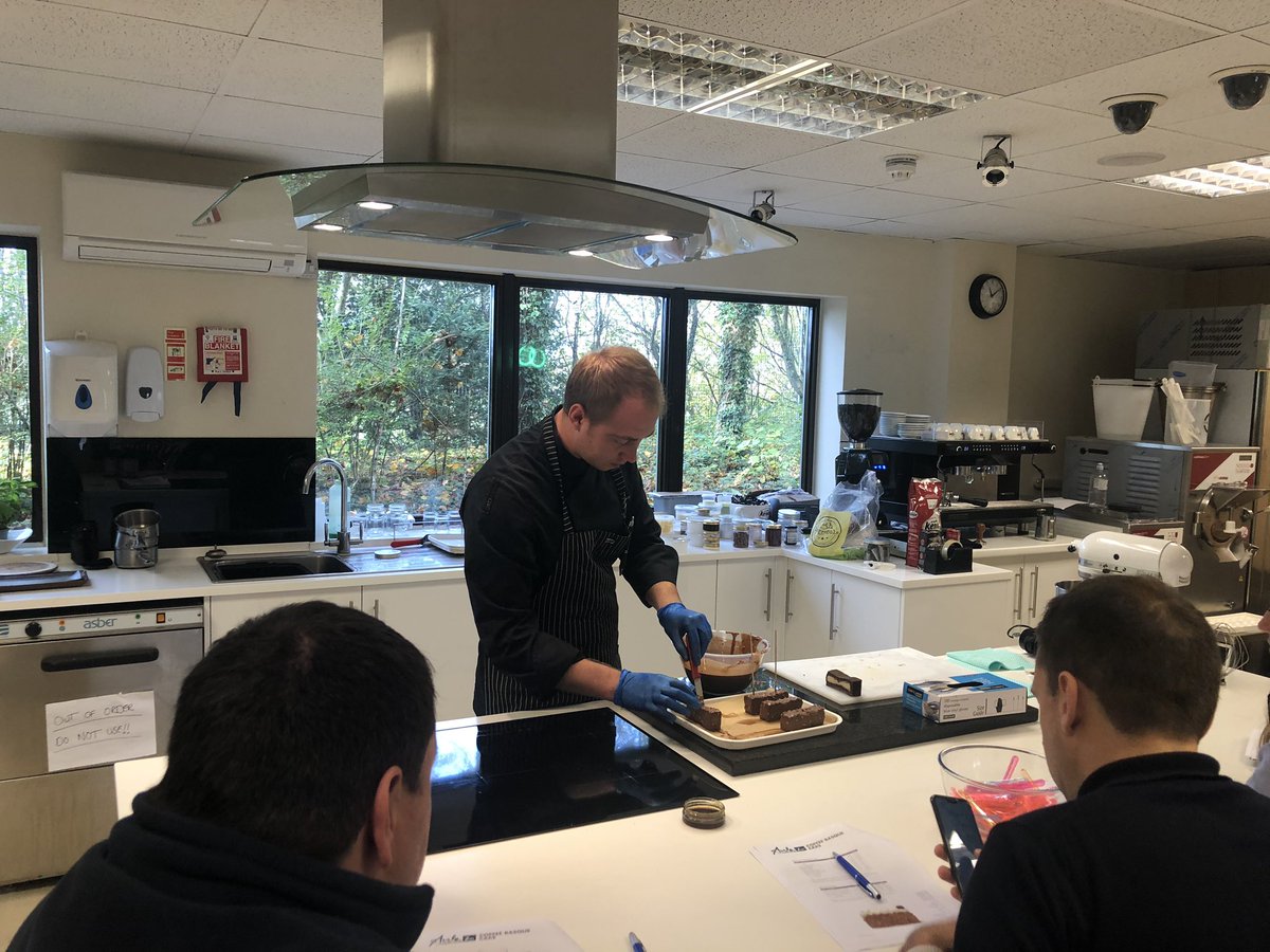 HBIngredients's tweet photo. Absolutely stunning Hazelnut entremet 😋😋 Another amazing demonstration from Michael @SosaIngredients more to come tomorrow 😆 #hbingredients #hbfoodservice #sosaingredients https://t.co/Y7HTixbmdD
