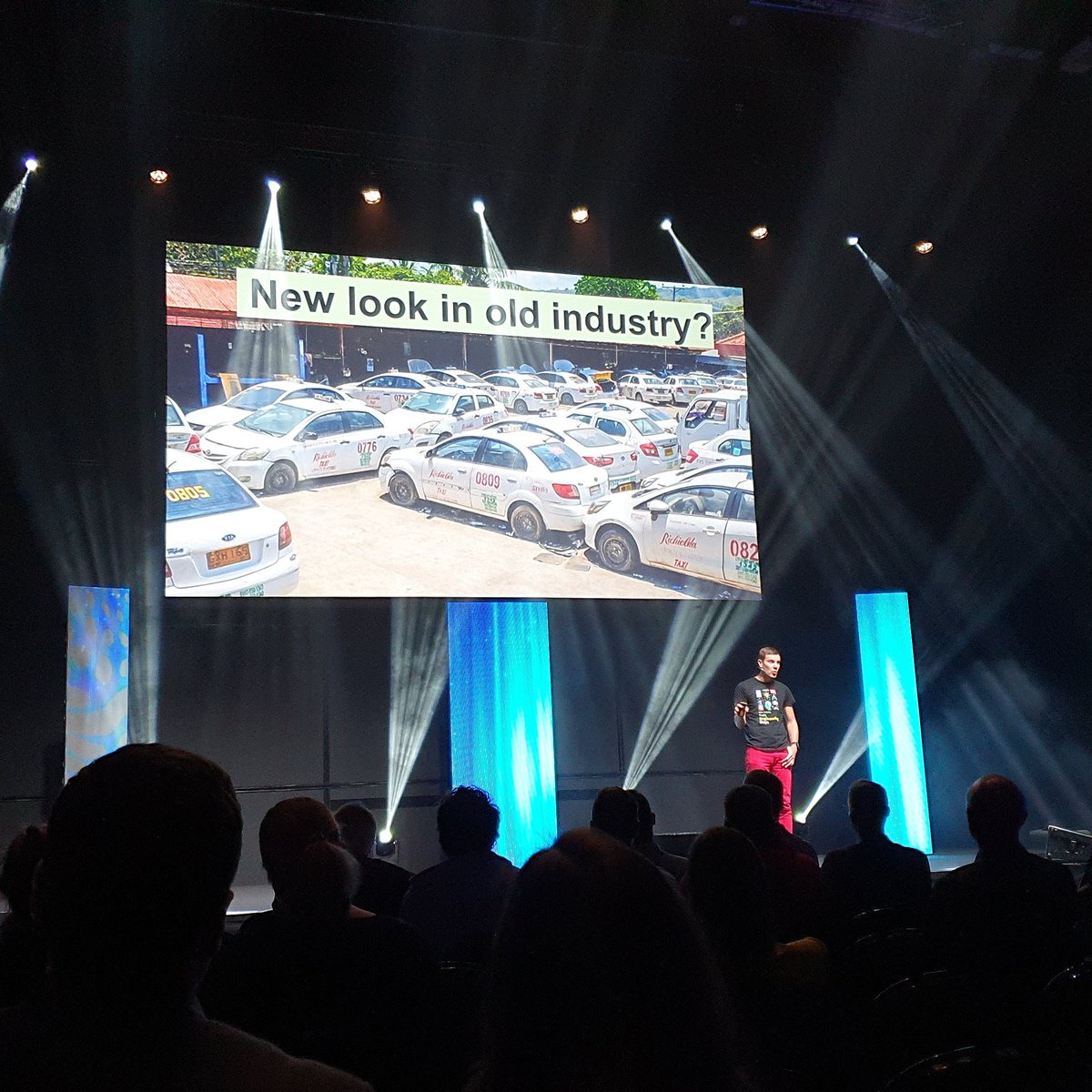 hnikupet's tweet photo. Bolt and how to take over the world at #jciwc2019 https://t.co/c1Wnvxot35