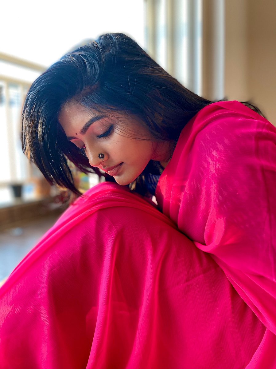 YoursEesha's tweet photo. https://t.co/ZeDrz73BOT