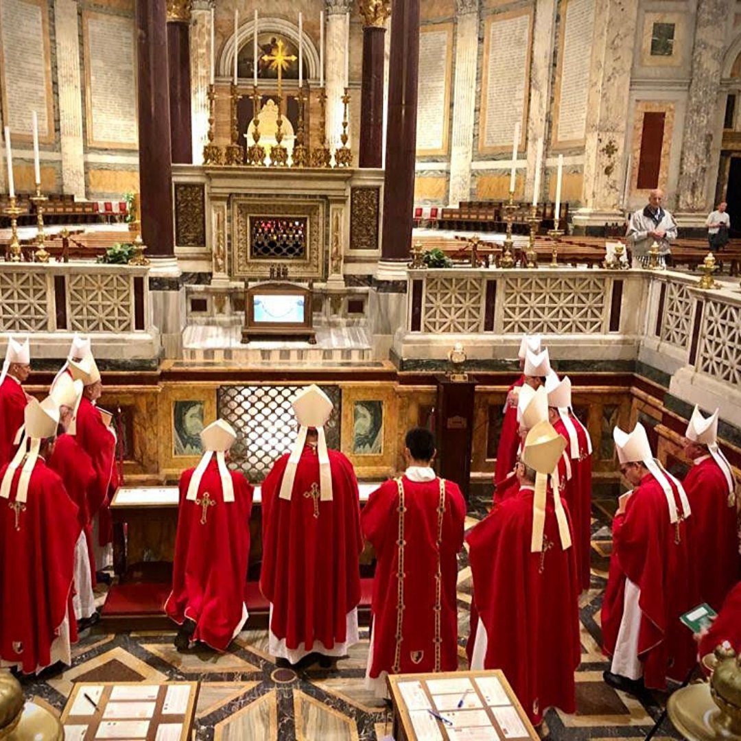 FRDiocese's tweet photo. Bishop da Cunha spends time in prayer at the Tomb of St. Paul during his ad limina visit in Rome. Today's #BuildingFaith blog gives more insight into this visit:  https://t.co/w4fU9WGkak #FallRiverDiocese #NewEnglandBishops #CatholicTwitter https://t.co/BQA7upJsne
