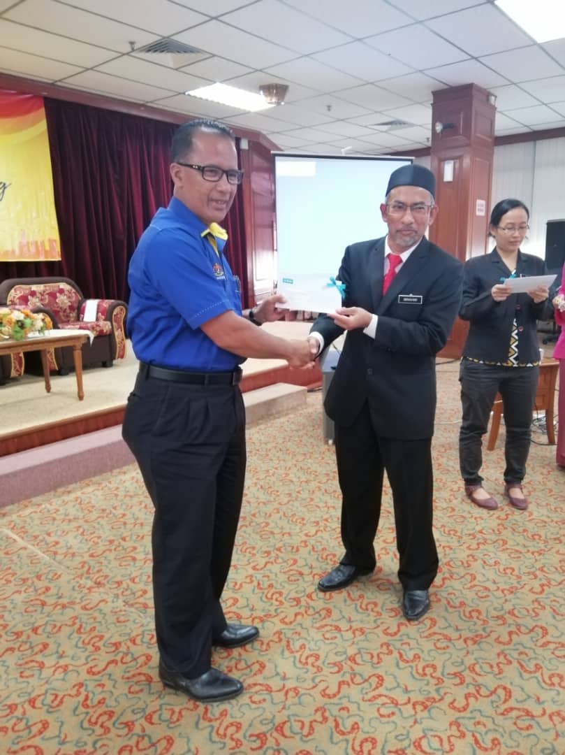Majlis Anugerah Perkhidmatan Cemerlang 2019 (Dinilai tahun 2018) <a href="/jkr_kedah/">JKR Negeri Kedah</a>.<a href="/HjIbrahim383/">IbrahimAhmad</a> 
<a href="/JKRMalaysia/">JKR Malaysia</a> 
<a href="/MOWorks/">でやんす</a> 
<a href="/kedahgov/">Kerajaan Negeri Kedah Darul Aman</a> 
@kpkrjkr
