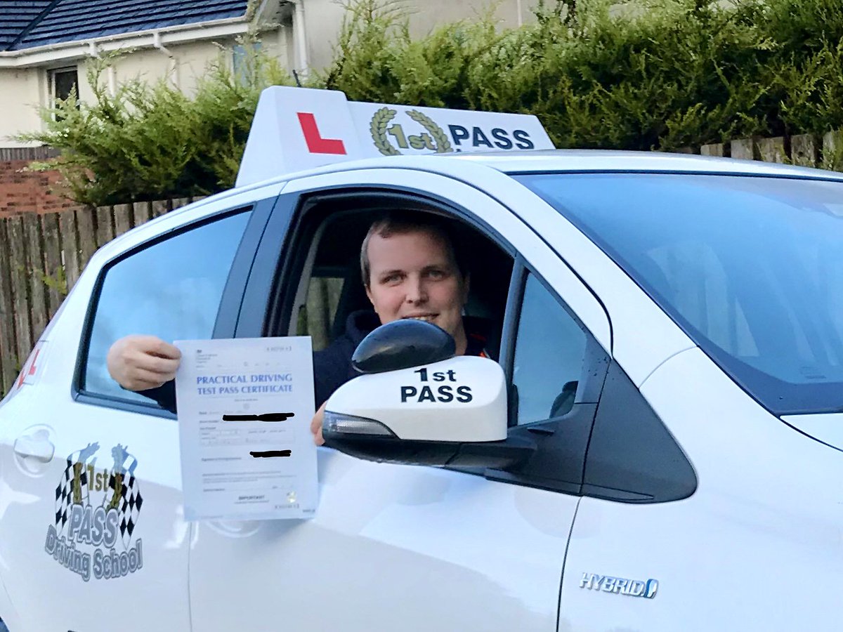 WebStudioMarita's tweet photo. ✅ We updated @1stPass #website new testimonial.
🎉 Congratulation to Andrew! He passed his #driving test 🚘👨🎓 after he took driving lessons with 1st Pass Driving School – Renfrewshire's #AutomaticDrivingSchool 🚘
Visit @1stPass #DrivingSchool website: https://t.co/6jwcGNqCtC https://t.co/hfHsZHVZfa