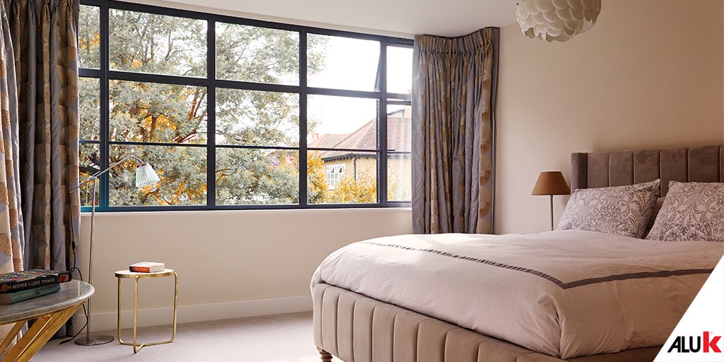 AluK_GB's tweet photo. Did you know, natural light improves your mood and boosts your energy? Open up the curtains and let the light in. 

The 66mm sightline of our Heritage #window will bathe every surface with natural light. Learn more: https://t.co/6NPanH81uy  

#autumnlight #aluminium https://t.co/5GQKgA94XE