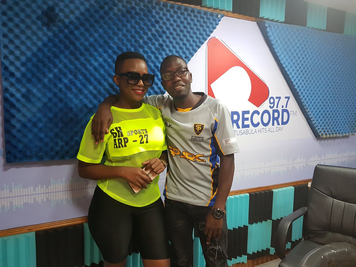 djnicejose1's tweet photo. With The Diva Herself Vivian Tendo.
Check Out Her New Single  Tune #Maama.
Still About The #BANGOBASH

15th November 2019.

@RecordFm977 #TUSABULAHOTSALLDAY

https://t.co/mE4PECaykB https://t.co/ZOm6TDCzEc
