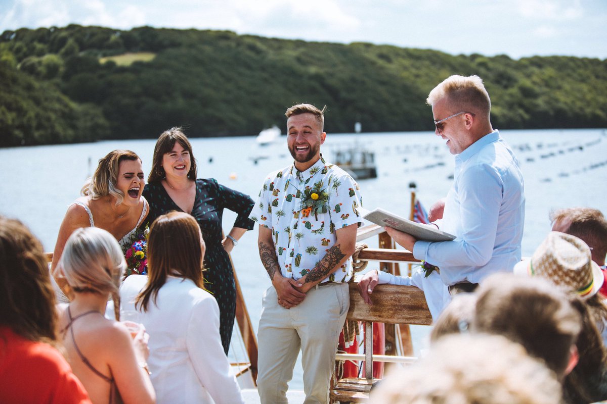 KnotCornwall's tweet photo. “My new husband's favourite part of the day was the ceremony, he enjoyed the surprise element of a reading from my brother's partner Tom, which was funny and lovely all at the same time!” Mark Shaw Photography captures this moment and all the emotions just beautifully! https://t.co/xIriVS1Ylq