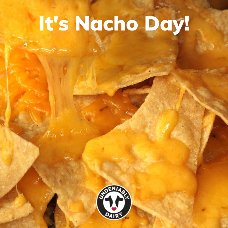 dairyleaders's tweet photo. Itβs nacho cheese, itβs everyoneβs cheese today! #NationalNachoDay #chipsandcheese #getcheesy #undeniablydairy π§π§π§ https://t.co/tSxh2ImHeC