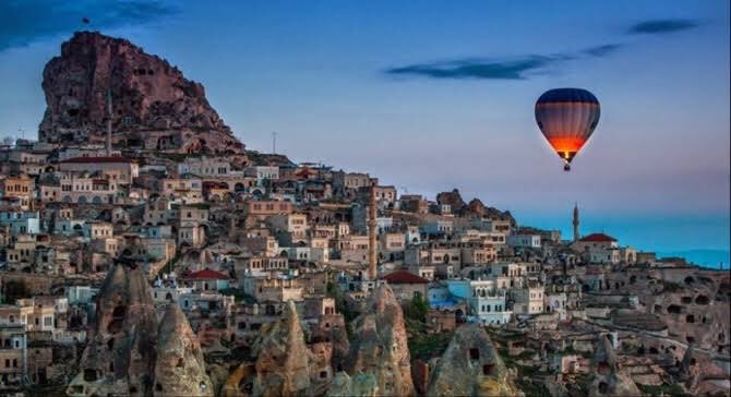 Bu tweeti beğenip rt eden bir kişiye Kapadokya’nın incisi Uçhisarın güzide otellerinden olan Pigeon Valley Otelde 2 kişilik 1 gece konaklama hediye ediyorum.(Kasım ayı için istediği tarihte kullanabilecektir, çekiliş 11 Kasım’da yapılacaktır son katılım 10 Kasım)