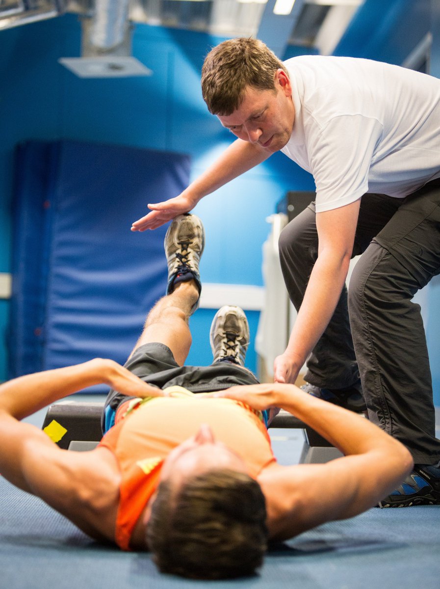 SalfordAlumni's tweet photo. Researchers at the @SalfordUni’s Running Performance Clinic (@UOSRun) have developed a way to retrain athletes who are at risk of injury due to their current running technique. Read all the #SalfordSuccess about it here:
https://t.co/zoS481gO9z https://t.co/LF3xGtT4Z2