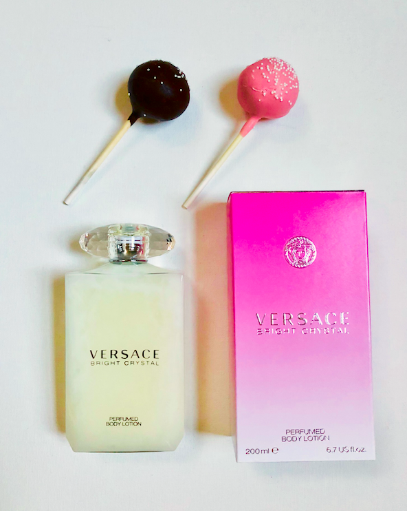 davelackie's tweet photo. Hurray!! It's a #VersaceBrightCrystal Birthday Twitter SPEED DRAW! In 60 minutes, I'm drawing for a Versace Bright Crystal Perfumed Body Lotion! (birthday cake pops not included! lol) It's a beautiful body lotion. Good birthday luck to everyone!! https://t.co/9P8Piq3YrO