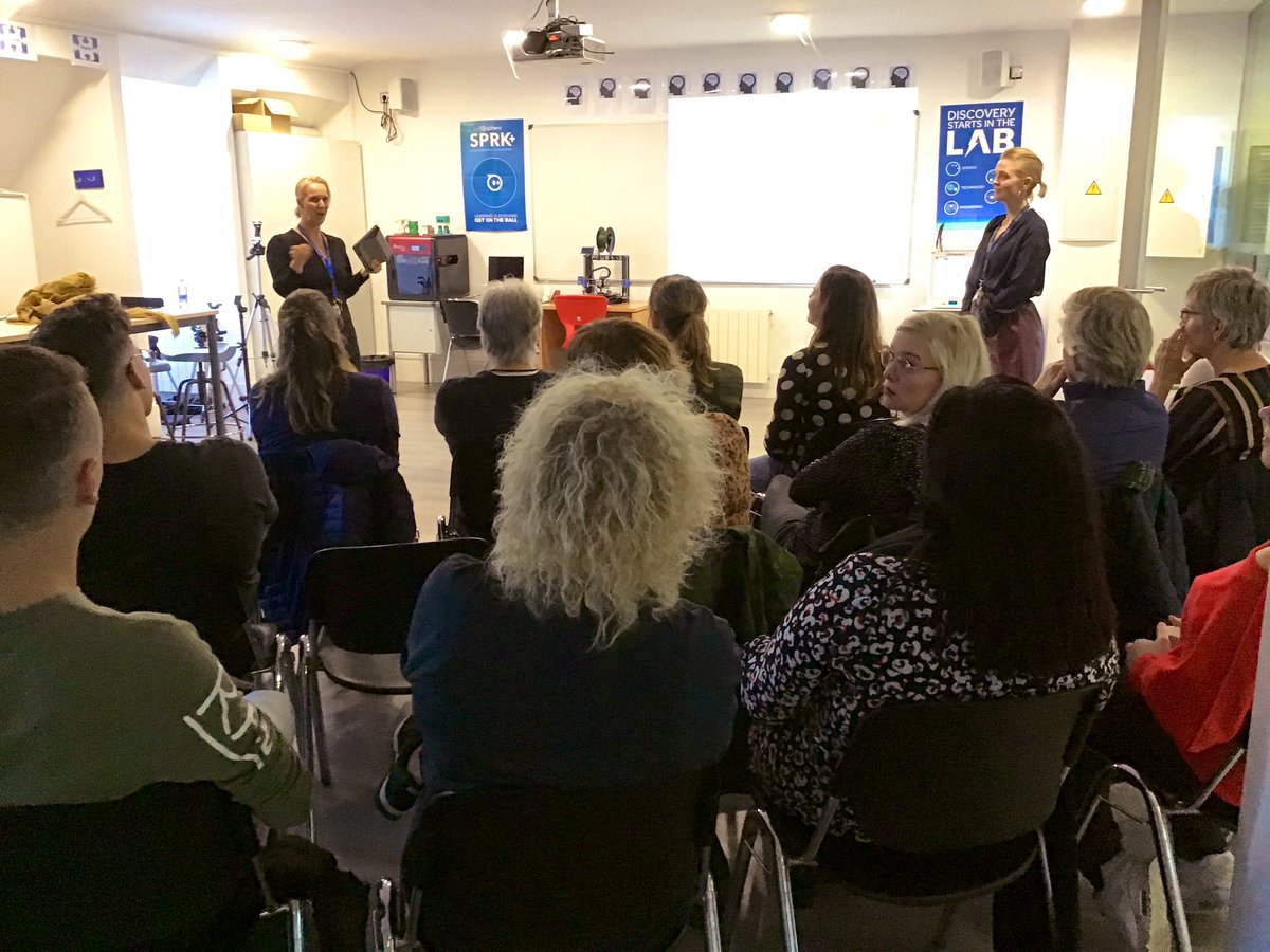 CharlotteWood75's tweet photo. Demonstrating #IBPrinciples #InternationalMindedness with our fellow #DutchEducators during their visit to #Colegio_Brains #Lombillo Thanks Nadja Hoeksma! https://t.co/acMTCw8m1G