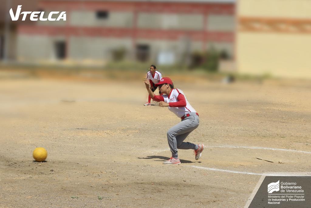 fabricavtelca's tweet photo. Este martes se realizó el "Encuentro Deportivo Navidades Felices 2019" en las instalaciones deportivas de ZONFIPCA y Vtelca.

#Vtelca #Zonfipca #6Nov https://t.co/2JodE9eBrO