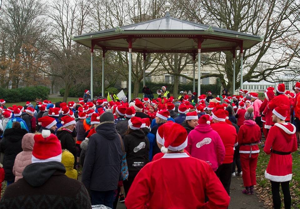 St Helens Active Lives & Sports Development (@sportsdevsth) on Twitter photo Registration is now open for this year's St Helens Santa Dash!
Sat 14th December, 11am at Victoria Park
For full details & to book your tickets, click on the event website below 🎅🏻🎅🏻
bit.ly/sthelenssantad…
We sold out last year, so don't miss out! #sthelens #christmasiscoming Registration is now open for this year's St Helens Santa Dash!
Sat 14th December, 11am at Victoria Park
For full details & to book your tickets, click on the event website below 🎅🏻🎅🏻
bit.ly/sthelenssantad…
We sold out last year, so don't miss out! #sthelens #christmasiscoming