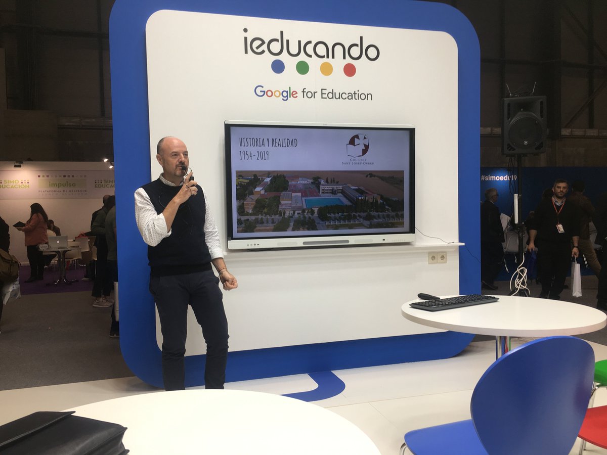 andreurigog's tweet photo. Y así hemos presentado @mkanovas y yo mismo nuestro proyecto de @SJO_GE en el stand de @ieducando en @SIMOEDU_ . Muchas gracias a todos. https://t.co/SjlxZ5q7ui