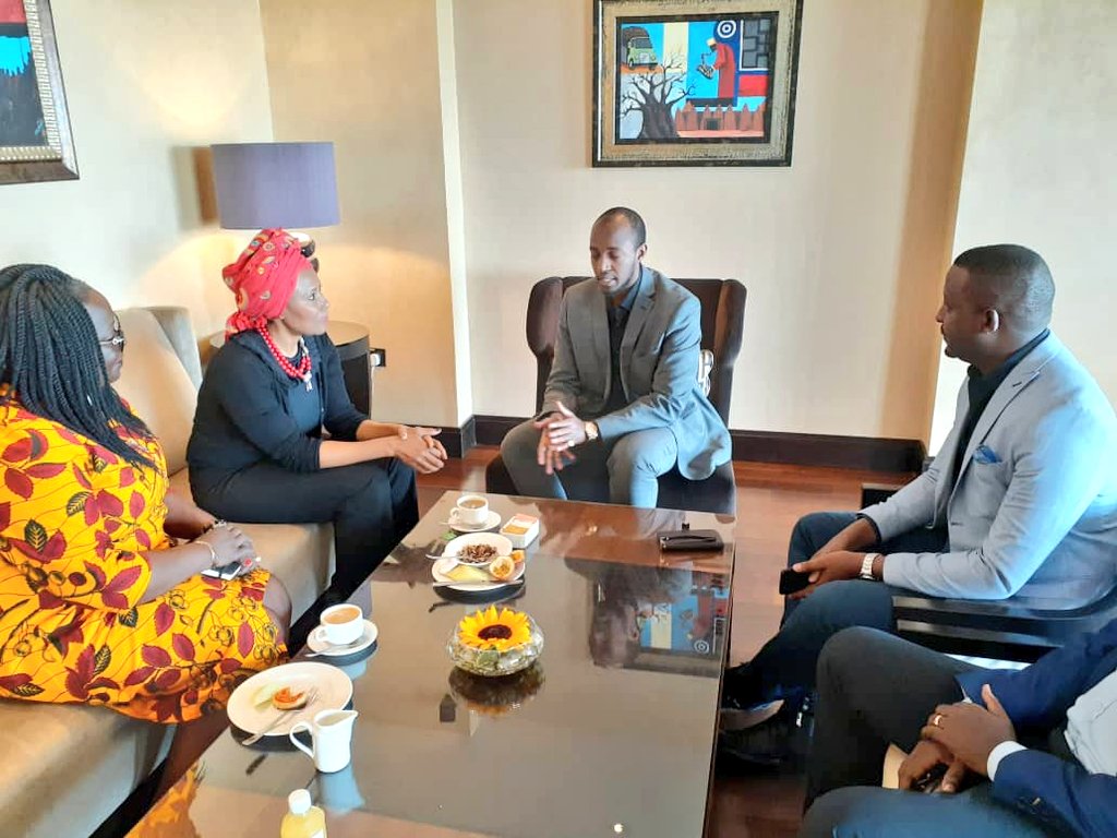 ahunnaeziakonwa's tweet image. Pleasure meeting @KingOyoOfficial of #Uganda. Thanks for honouring our invitation to be at the #HighLevelDialogueGH tomorrow in #Ghana.