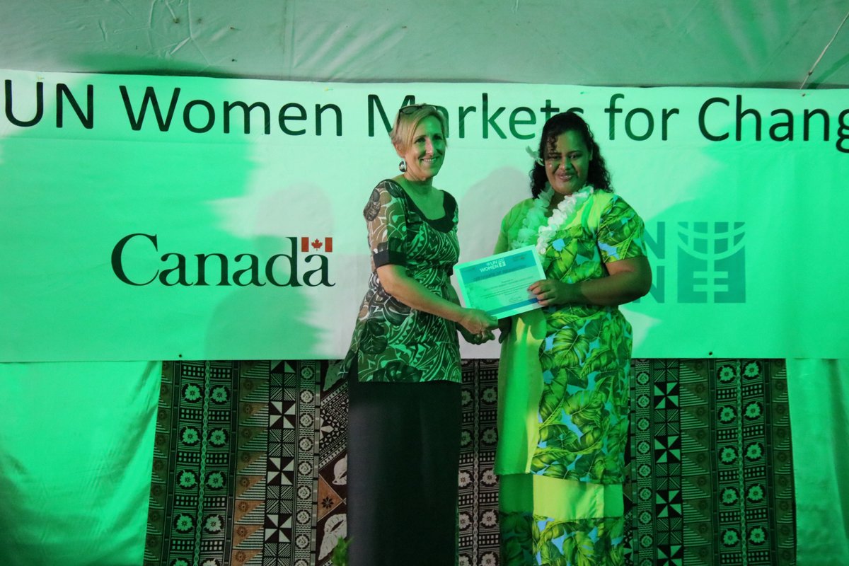 unwomenpacific's tweet photo. “For us at UN Women, everyone involved in this project are winners. #Strong &amp; #sustainable #marketvendor associations support all vendors to improve their #livelihoods and strong associations are #critical for improved working conditions in the market." - @bernklau_sandra 2/3 https://t.co/QFqqZGUQjK