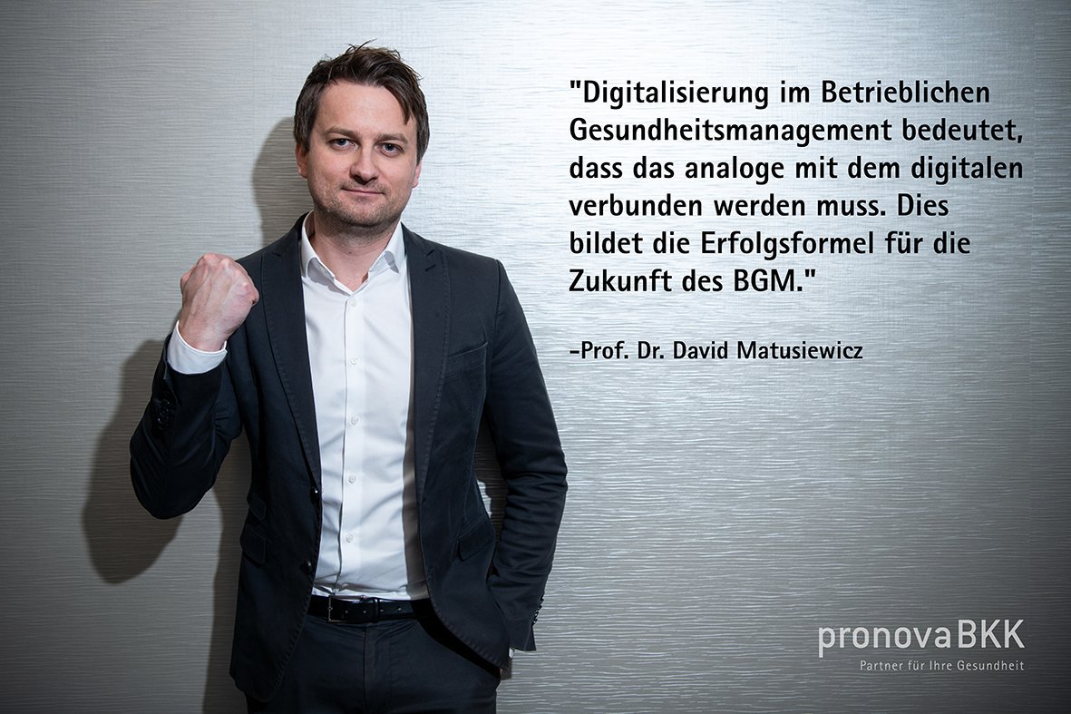 pronovabkk's tweet photo. Toller Vortrag von Prof. Dr. David Matusiewicz zu Chancen und Grenzen von #NewWork und #DigitalemBGM beim #ComeTogether2019. https://t.co/4SEEnwzCRf