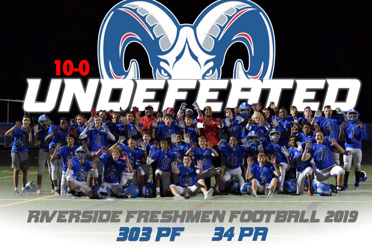 andrejones1185's tweet photo. What a fun season to help with and make history with, these boys are going to be special for years to come ! #undefeated #alllevelsmatter #rollside https://t.co/oou9atElrU