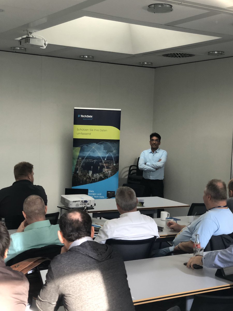 Crowded house with our Tech Data DPS Deep dive community in our Munich office . Engeneering giving us insides on the dps portfolio . Thanks to all our great resellers for attending #powerprotect #globalnumberone #getmodern @TechDataDE @DellEMCProtect @Tech_Data @DellTechPartner