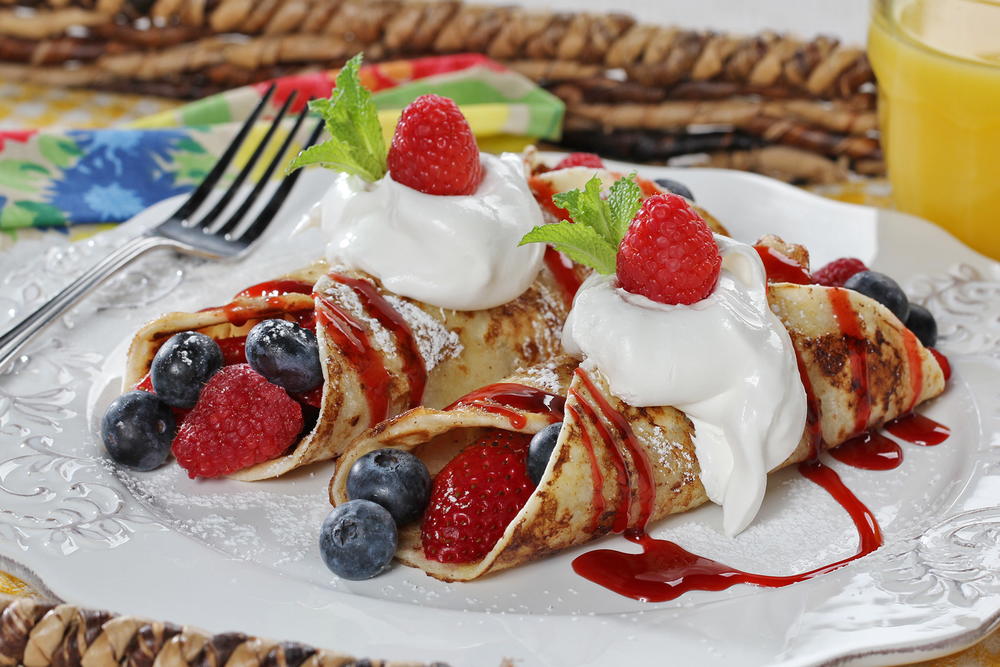 crepecab's tweet photo. We are now selling new, fresh healthy strawberry pancakes at @Crepecab! 🥞 💪 ☺️

#SavourPancake #NewPancakes #SweetPancakes #AngieCrepes. #CrepeCab #VeganPancakes4You https://t.co/1rs6I5YY0h
