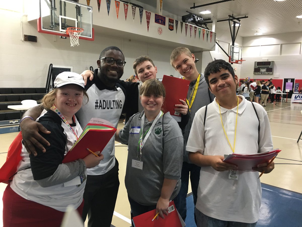 Sue Connell tweet media