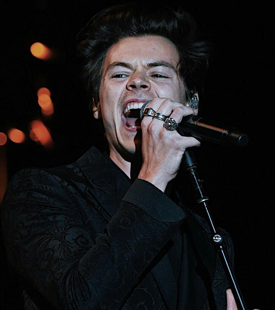 best harry pics (@picshs) on Twitter photo 