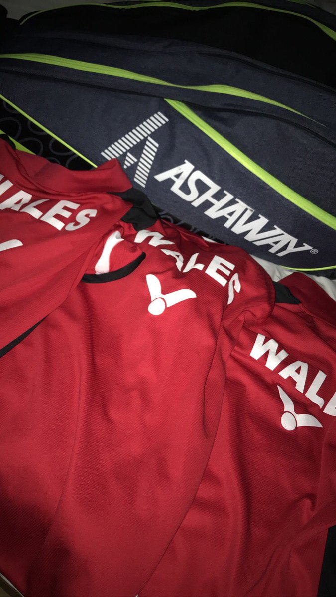 JessDing1's tweet photo. Wales VS British police Senior match tonight 🏸🏴󠁧󠁢󠁷󠁬󠁳󠁿🔥
@sportwalesNC @Ashaway1824 @NumberOneHSP @ArgoedHS @argoed_PE @BadmintonWales https://t.co/pQSRDIM9Mi