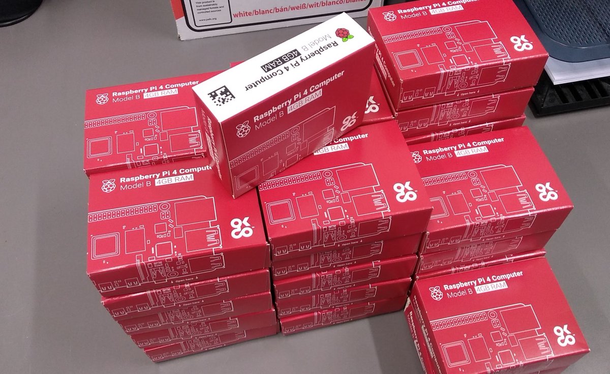 PJTechs's tweet image. A whole lot of #PiPower just walked into the room! @Raspberry_Pi 4 units for upcoming (currently secret) project...