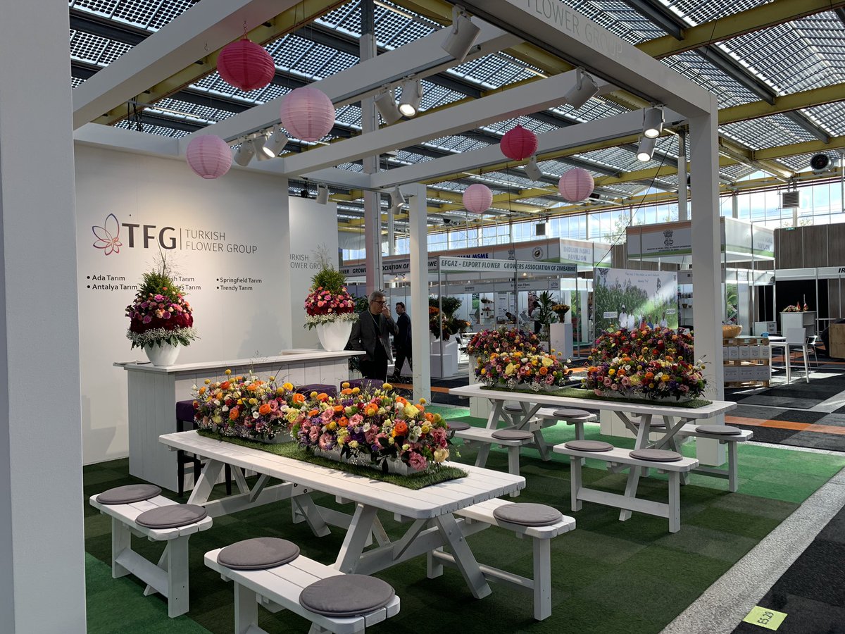 alicandir's tweet photo. Antalya’da ürettiğimiz çiçeklerle  “Turkish Flower Group” olarak Dünya’ya dokunuyoruz. Hedef daha çok üretim, daha çok İhracat #IFTF #TurkishFlower #Flashflower #AntalyaÜretiyor https://t.co/Y7QhhRl06l