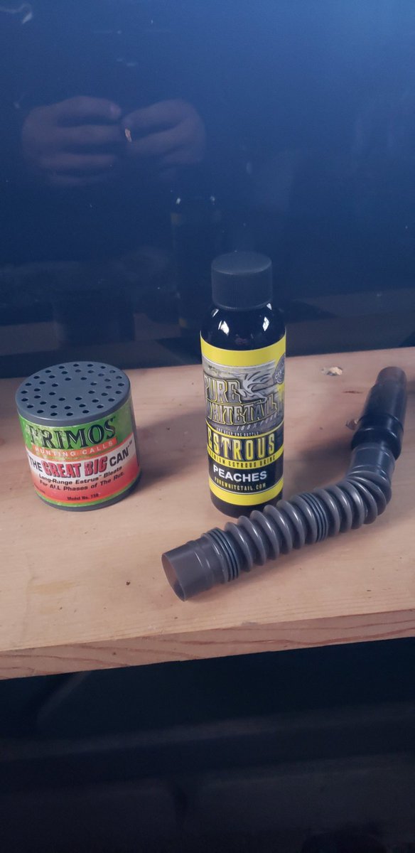 beakblasters3's tweet photo. #primos and #purewhitetail deadly combo for rut time https://t.co/y4OI5u6kuM
