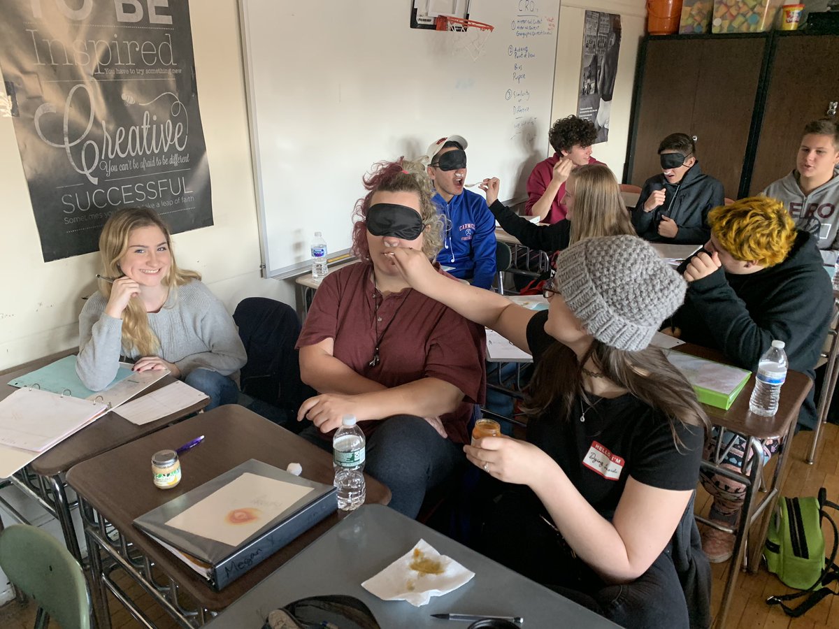pbrennanCHS's tweet photo. Students did a blind taste tests once with their nose plugged and again with it clear. Students then evaluate the link between taste and smell. #psyched4psych #supertasters #creativity https://t.co/t4pyYLzCDL