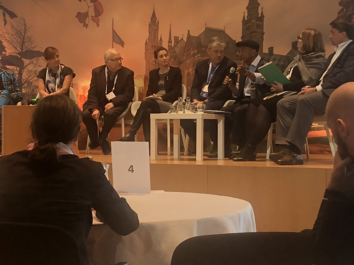 #i4ada Charles Groenhuizen clear on what we should think about re Journalism and accountability. Does the goal of journalism get met? Do we have a more well-informed audience? Fake news is only a small percentage of news, do not forget the mainstream.