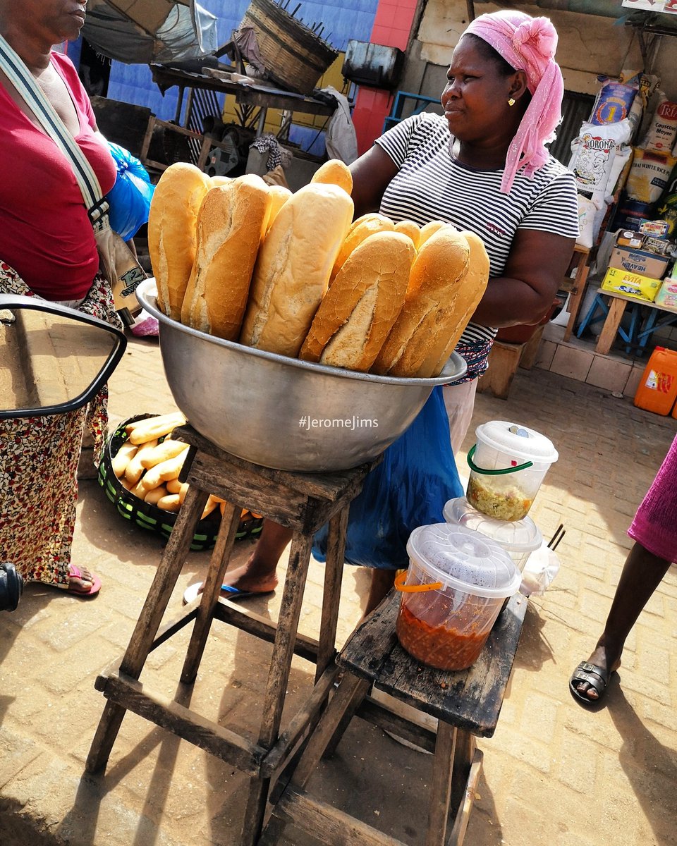 jimsjazz's tweet image. Akponon tor..

#BreadofLife #FoodWeLove #WithPhone #WithFUn #Togo #Photography #Photo