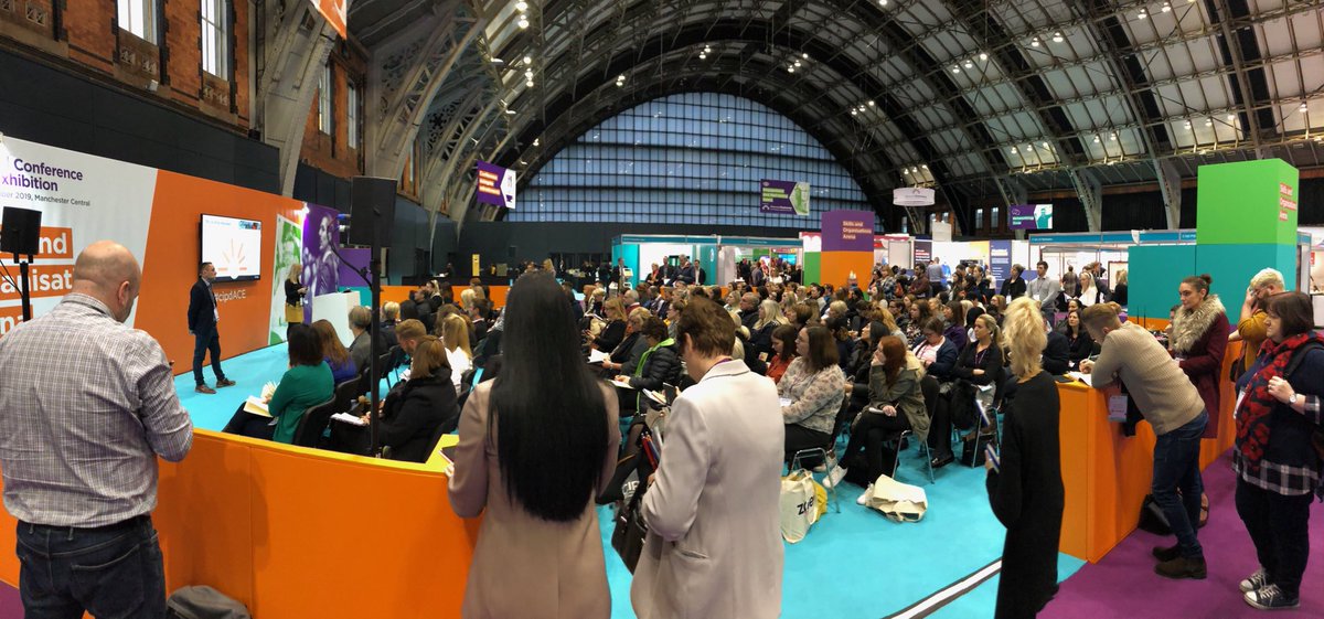 sterlingcheck's tweet image. Full crowd at our “The Perfect #Recruitment Journey: from Value Proposition to Candidate Selection” session today at #cipdACE! 

We will be at stand C112 today and tomorrow - stop by! @CIPD_Events #backgroundscreening