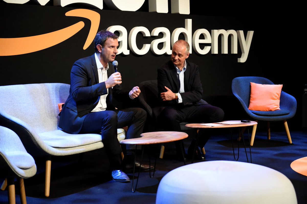 AmazonNewsFR's tweet photo. Devenir #entrepreneur, c’est avoir une idée et la capacité de donner vie à cette idée !", @ndoucerain nous parle des vertus de l'échec avec @philbloch à l'#AmazonAcademyParis !
#amazonacademy2019 #AmazonFr #Elyseemontmartre  #entrepreneurs #business https://t.co/w2lzofCUOQ