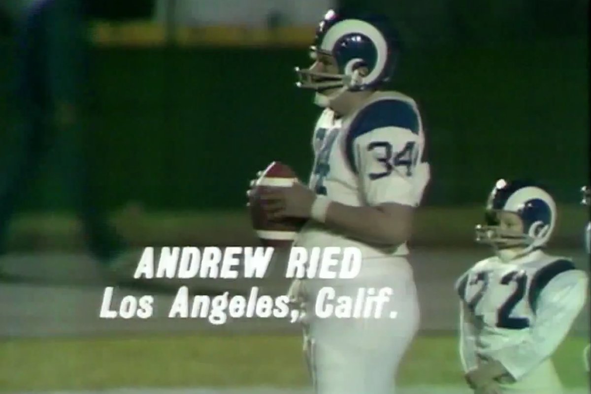 bluffcityFAL's tweet photo. @EvCoRadio @Babchik we already know what Andy Reid would look like in full pads https://t.co/cVaNjdzOWU
