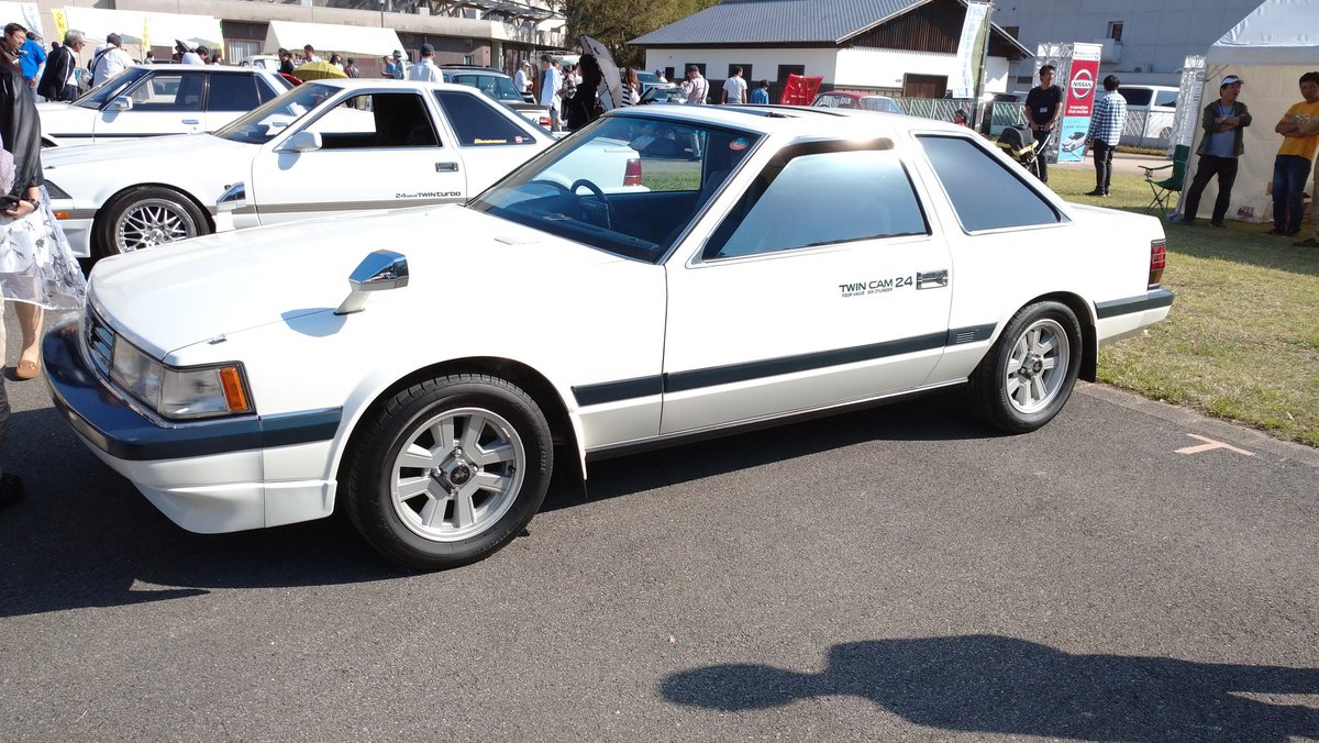 とおる まっかーとにー 19 11 2 四国ノーマルレトロカーミーティング トヨタ ソアラ シャコタン ブギでは 主人公はじめの愛車でしたね トヨタソアラ シャコタンブギ