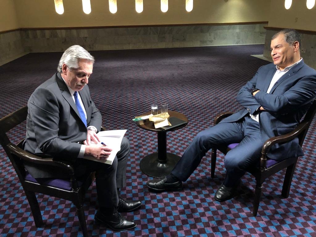 alferdez's tweet photo. Un placer haber podido reencontrarme con @MashiRafael, expresidente de Ecuador. Juntos compartimos una visión común sobre los desafíos que tiene nuestro continente por delante. Gracias, Rafael, por tu calidez de siempre. https://t.co/aukcv14HIV
