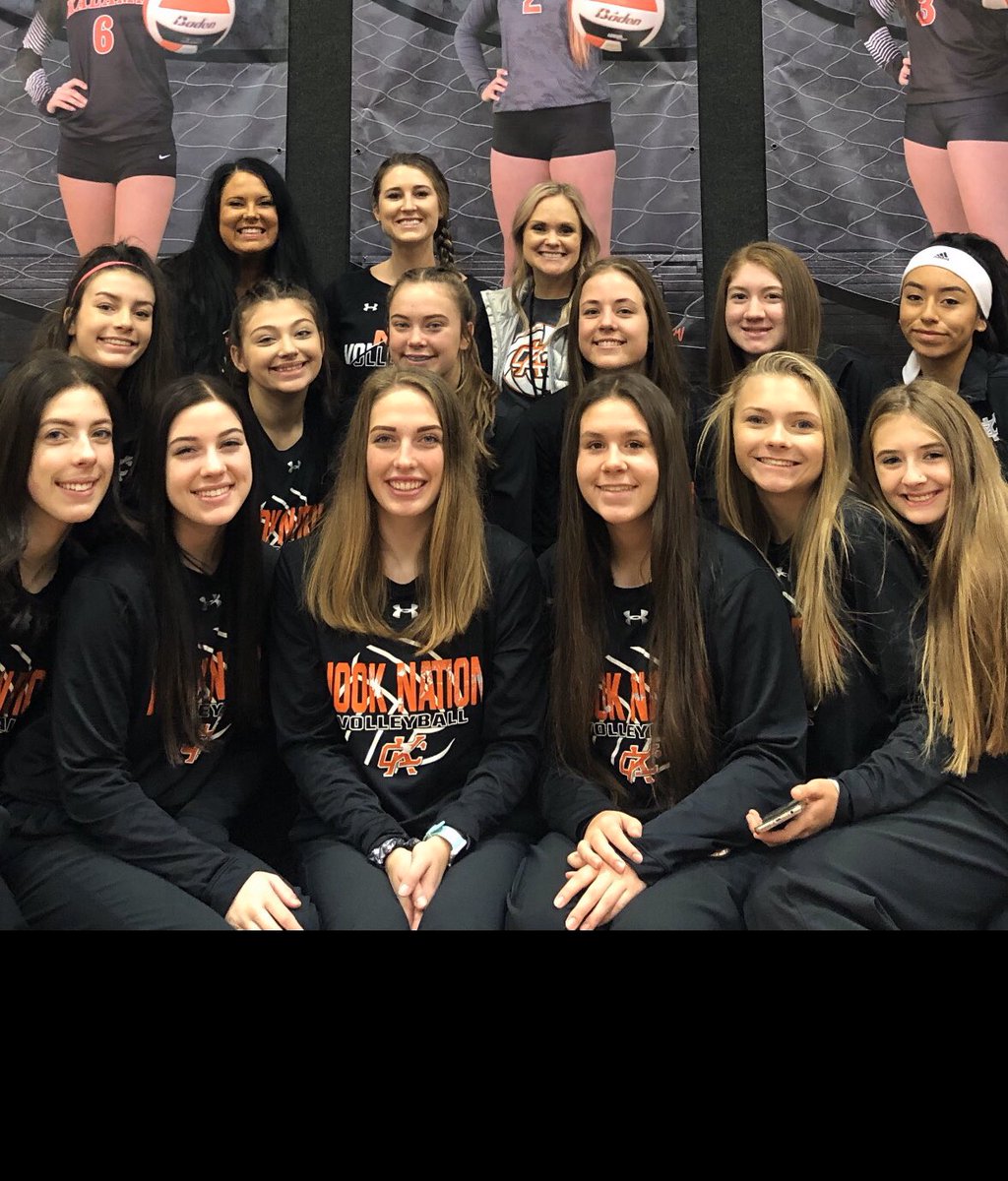 jenioneil's tweet photo. GAME DAYYYYYY!!!! Nooks take on Wahkiakum in the District semi-finals at 7 pm in Onalaska. LETS GOOOOOO! 🏐🖤🧡 https://t.co/5aRgfBApHI