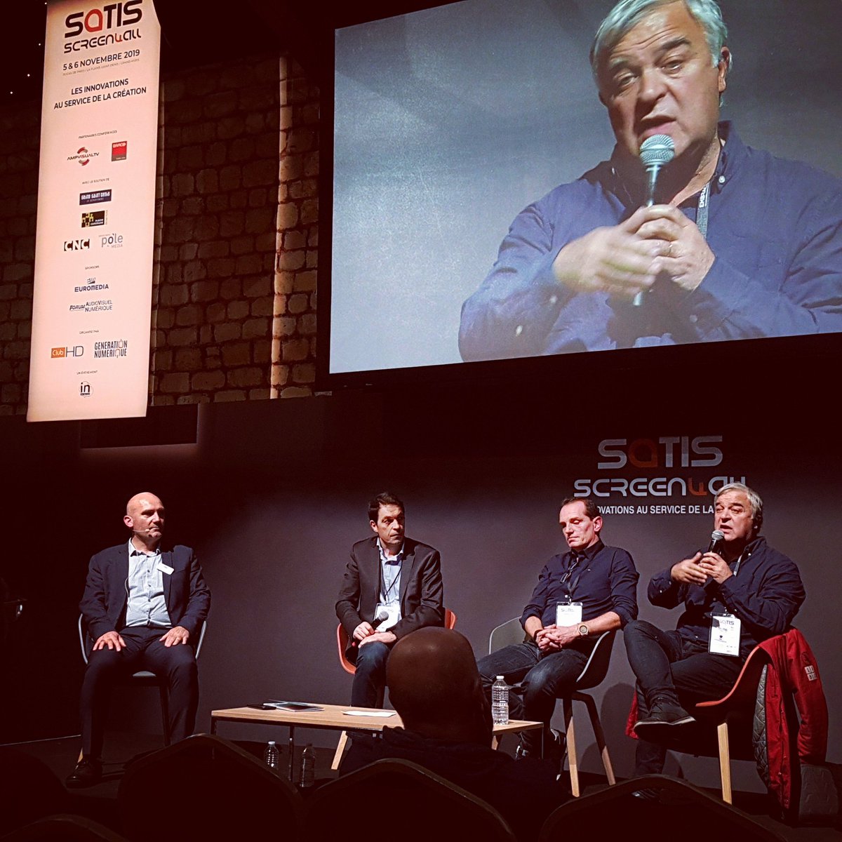 Passionnante conférence #SATIS2019 sur l'essor de l'#Animation à la française et ses perspectives pleines d'ambitions, de #talents, d'#innovations et d'expertises !
Avec Rémi Brun <a href="/Mocaplab/">Mocaplab</a>
Frantz Delbecque <a href="/BlueSpiritProd/">Blue Spirit</a>
Lionel Fages @Cube_Prod
@SatisExpo