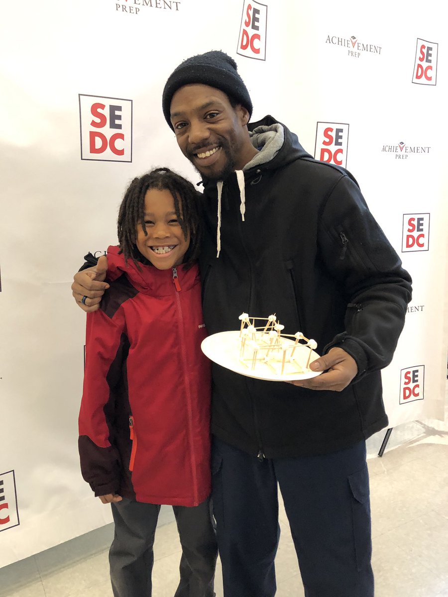 AchievementPrep's tweet photo. It’s a beautiful day at #APrep and we are excited and happy to report that our fathers are present, involved and show up for our scholars! #swipeleft to view the gallery and be sure to visit our website on Friday to view the event photos. #APrepDonutsforDads  #APrepES https://t.co/hOuqlxAF75