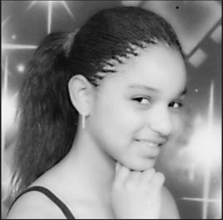 Jayreed4Jesus's tweet photo. I said “what you wanna be?”
She said, “Alive.”
It made me think for a minute then looked in her eyes..🥺 #truestory #sashathumper #nodrugs #noneedle #caraccident 🙏🏾 Share Christ with them now cause you never know...#gonebutnotforgotten 💔 https://t.co/G3JPkb54oB