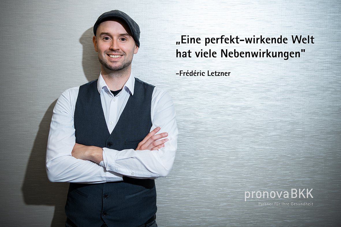 pronovabkk's tweet photo. Frédéric Letzner spricht über die #Digitalisierung und seine #Nebenwirkungen. Spannender Beitrag "Mehr SCHEIN als SEIN" auf dem #ComeTogether2019 https://t.co/XS76ta4pEp https://t.co/2RDf4vytOw